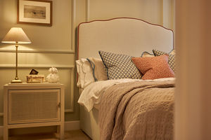 Bedroom- click for photo gallery